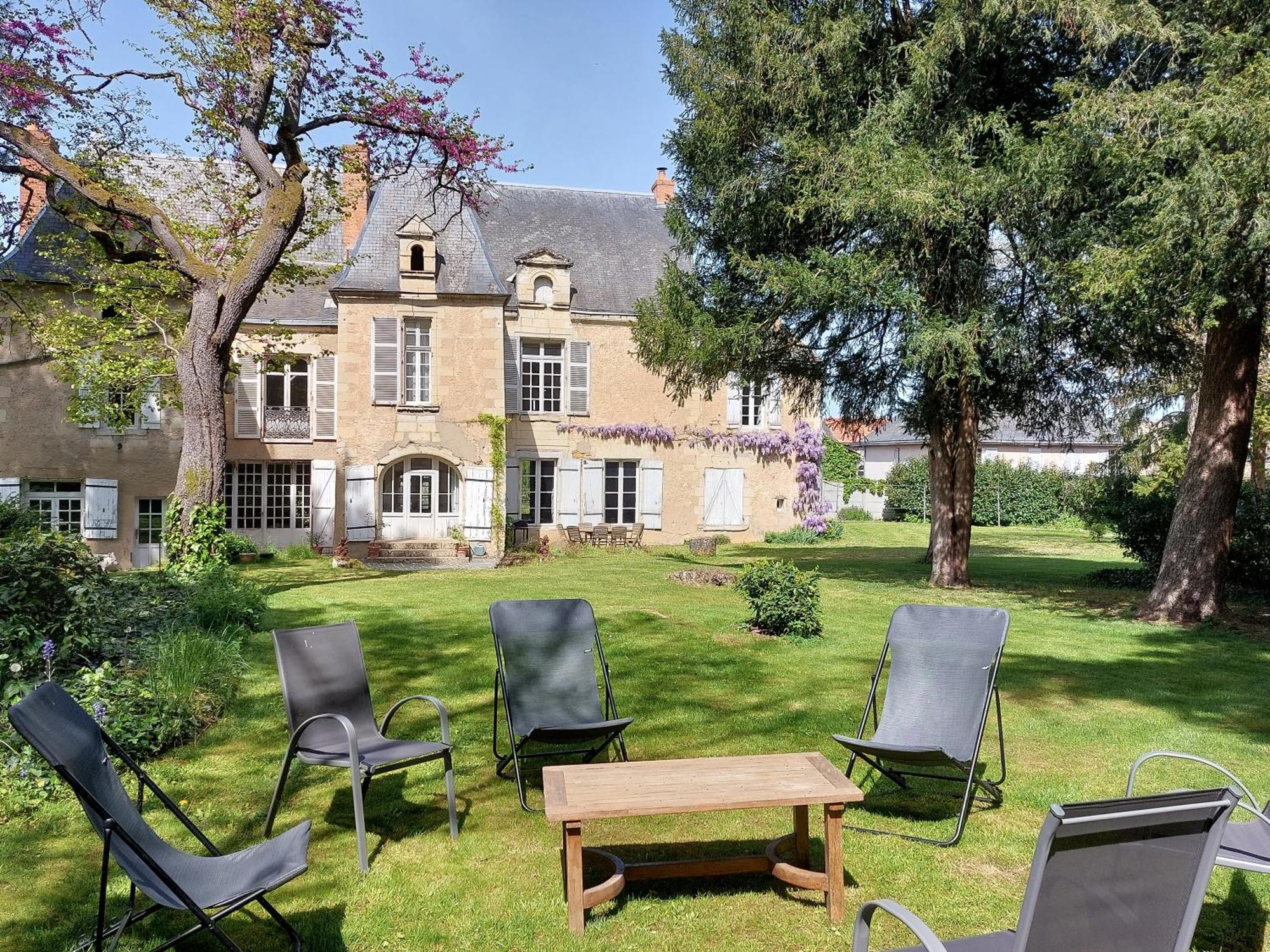 Bed and Breakfast Manoir Du Bellay Montreuil-Bellay Exteriér fotografie